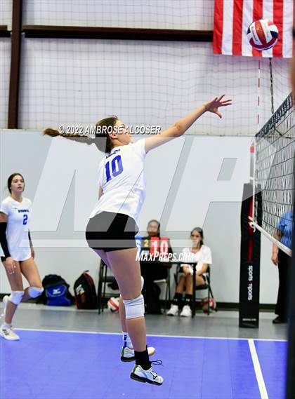 Thumbnail 3 in Episcopal vs. Concordia Lutheran (Houston Open Tournament) photogallery.