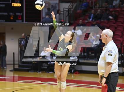 Thumbnail 3 in Yorktown vs. Carroll (IHSAA 4A State Final)   photogallery.