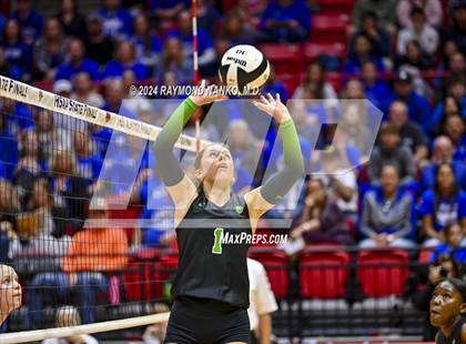 Thumbnail 3 in Yorktown vs. Carroll (IHSAA 4A State Final)   photogallery.