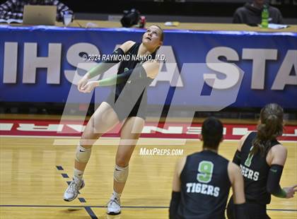 Thumbnail 2 in Yorktown vs. Carroll (IHSAA 4A State Final)   photogallery.