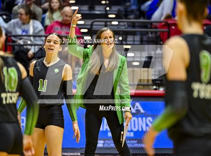 Thumbnail 3 in Yorktown vs. Carroll (IHSAA 4A State Final)   photogallery.