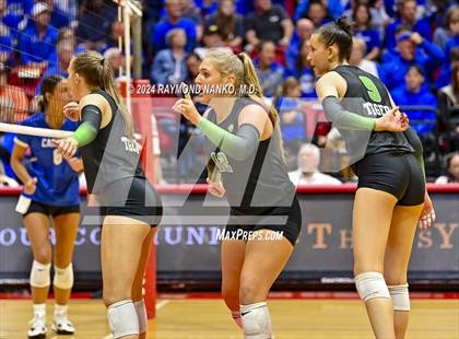 Thumbnail 1 in Yorktown vs. Carroll (IHSAA 4A State Final)   photogallery.