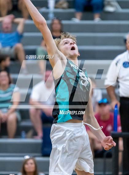 Thumbnail 1 in Indian River @ Hickory photogallery.