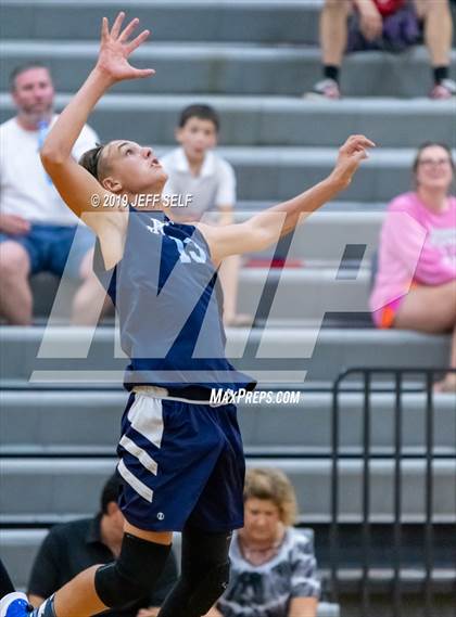 Thumbnail 3 in Indian River @ Hickory photogallery.