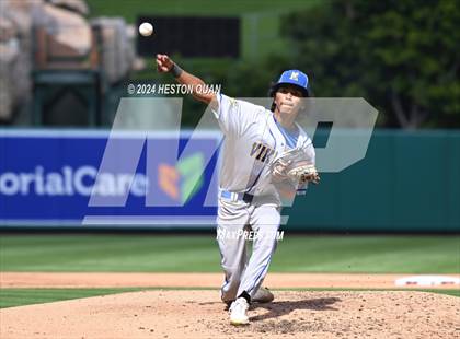Thumbnail 2 in Moreno Valley vs. Woodrow Wilson (Halo Classic) photogallery.