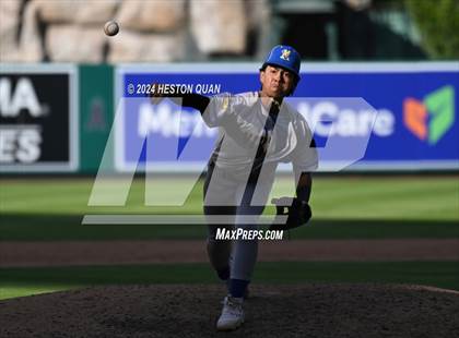 Thumbnail 3 in Moreno Valley vs. Woodrow Wilson (Halo Classic) photogallery.
