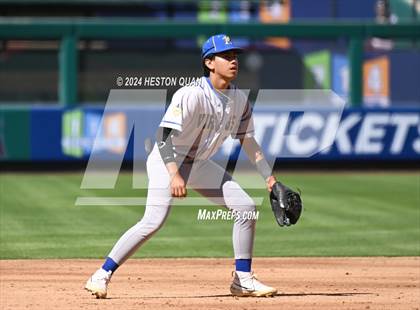 Thumbnail 2 in Moreno Valley vs. Woodrow Wilson (Halo Classic) photogallery.