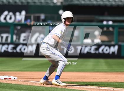 Thumbnail 1 in Moreno Valley vs. Woodrow Wilson (Halo Classic) photogallery.