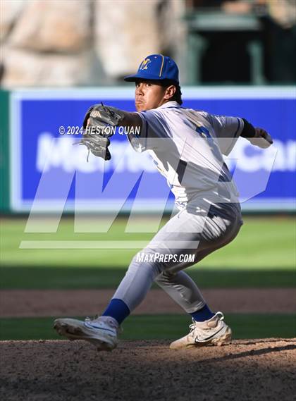Thumbnail 3 in Moreno Valley vs. Woodrow Wilson (Halo Classic) photogallery.