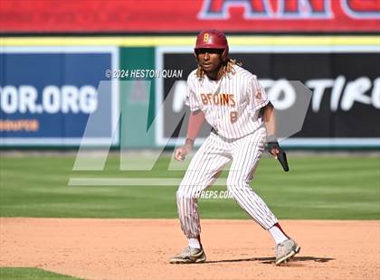 Thumbnail 2 in Moreno Valley vs. Woodrow Wilson (Halo Classic) photogallery.