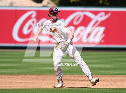 Thumbnail 2 in Moreno Valley vs. Woodrow Wilson (Halo Classic) photogallery.