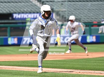 Thumbnail 3 in Moreno Valley vs. Woodrow Wilson (Halo Classic) photogallery.