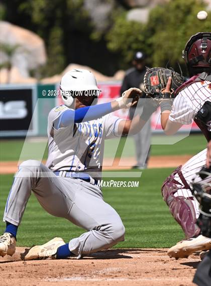 Thumbnail 1 in Moreno Valley vs. Woodrow Wilson (Halo Classic) photogallery.