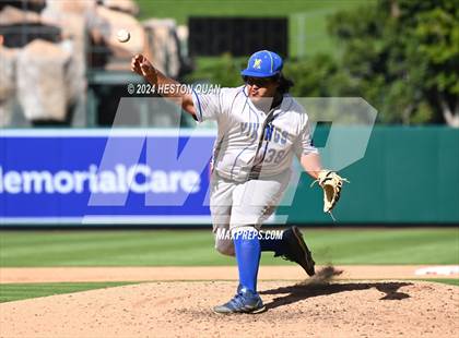 Thumbnail 3 in Moreno Valley vs. Woodrow Wilson (Halo Classic) photogallery.