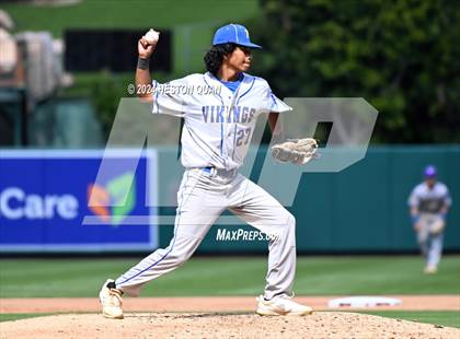 Thumbnail 1 in Moreno Valley vs. Woodrow Wilson (Halo Classic) photogallery.