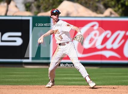 Thumbnail 2 in Moreno Valley vs. Woodrow Wilson (Halo Classic) photogallery.