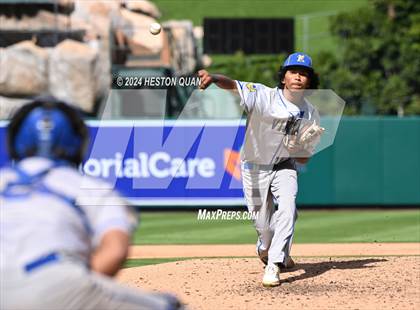 Thumbnail 2 in Moreno Valley vs. Woodrow Wilson (Halo Classic) photogallery.