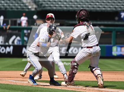 Thumbnail 3 in Moreno Valley vs. Woodrow Wilson (Halo Classic) photogallery.