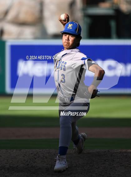 Thumbnail 1 in Moreno Valley vs. Woodrow Wilson (Halo Classic) photogallery.