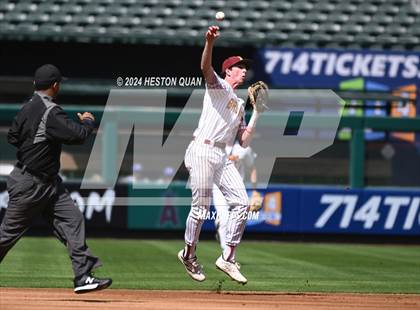 Thumbnail 2 in Moreno Valley vs. Woodrow Wilson (Halo Classic) photogallery.
