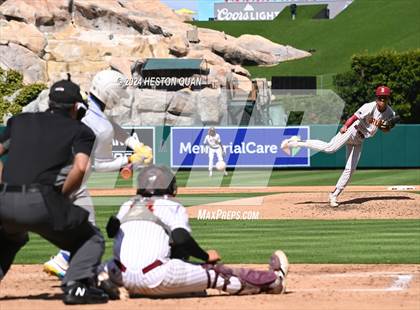 Thumbnail 1 in Moreno Valley vs. Woodrow Wilson (Halo Classic) photogallery.