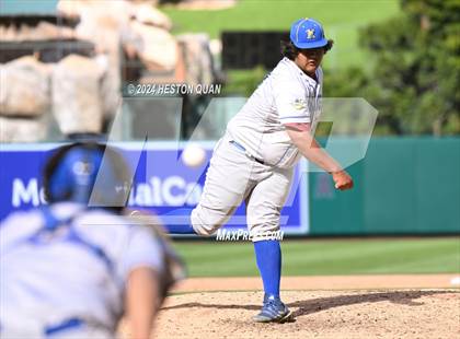 Thumbnail 2 in Moreno Valley vs. Woodrow Wilson (Halo Classic) photogallery.