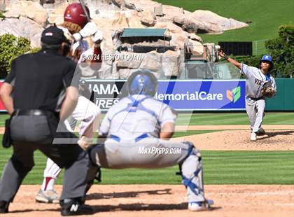 Thumbnail 3 in Moreno Valley vs. Woodrow Wilson (Halo Classic) photogallery.