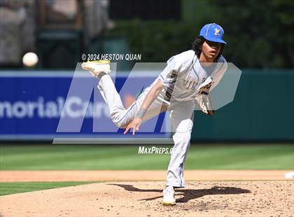 Thumbnail 1 in Moreno Valley vs. Woodrow Wilson (Halo Classic) photogallery.