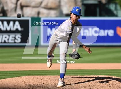Thumbnail 2 in Moreno Valley vs. Woodrow Wilson (Halo Classic) photogallery.