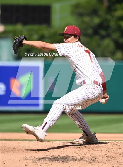 Thumbnail 2 in Moreno Valley vs. Woodrow Wilson (Halo Classic) photogallery.