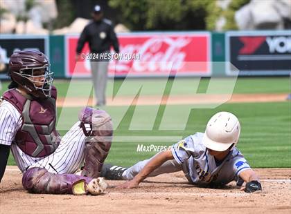 Thumbnail 1 in Moreno Valley vs. Woodrow Wilson (Halo Classic) photogallery.