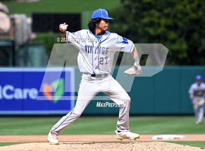 Thumbnail 3 in Moreno Valley vs. Woodrow Wilson (Halo Classic) photogallery.
