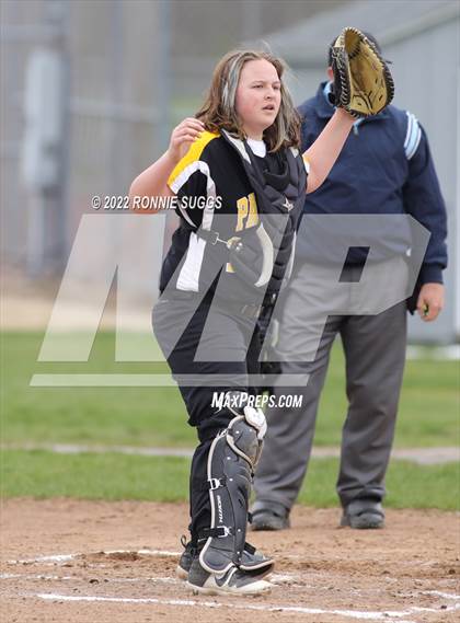 Thumbnail 3 in East Catholic @ East Windsor/SMSA photogallery.