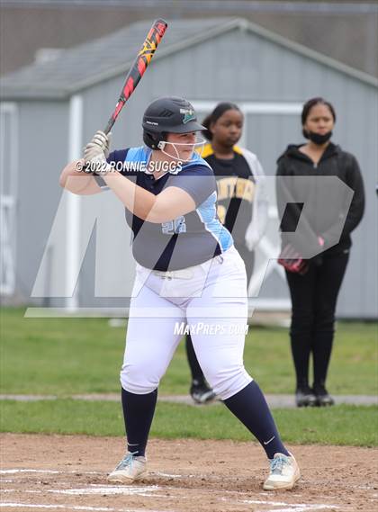 Thumbnail 3 in East Catholic @ East Windsor/SMSA photogallery.