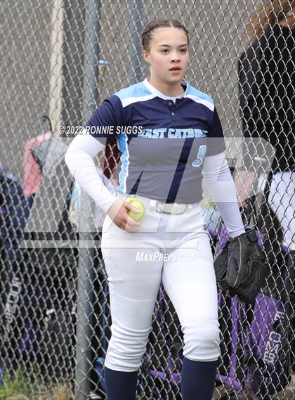 Thumbnail 2 in East Catholic @ East Windsor/SMSA photogallery.