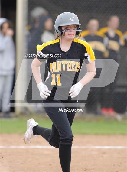 Thumbnail 1 in East Catholic @ East Windsor/SMSA photogallery.