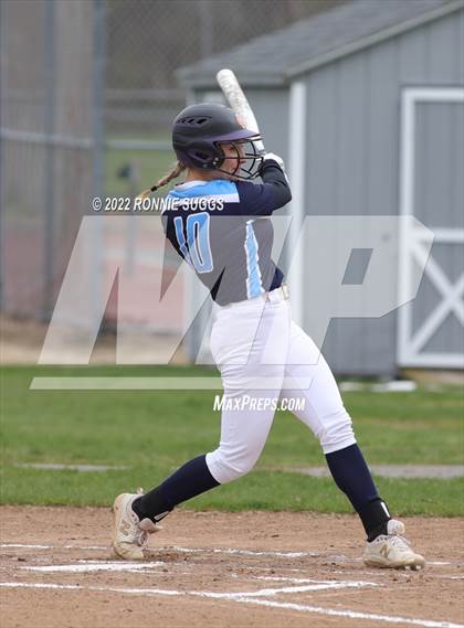 Thumbnail 1 in East Catholic @ East Windsor/SMSA photogallery.