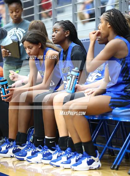Thumbnail 2 in Decatur vs Brewer (Raising Cane's Chicken Lady Roo Christmas Classic) photogallery.