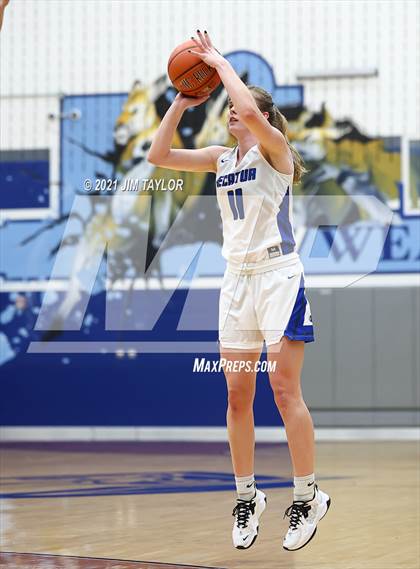 Thumbnail 3 in Decatur vs Brewer (Raising Cane's Chicken Lady Roo Christmas Classic) photogallery.