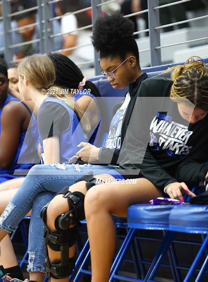 Thumbnail 2 in Decatur vs Brewer (Raising Cane's Chicken Lady Roo Christmas Classic) photogallery.