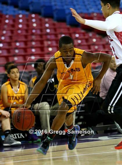 Thumbnail 3 in Stockton Christian vs. Aspire Langston Hughes Academy photogallery.