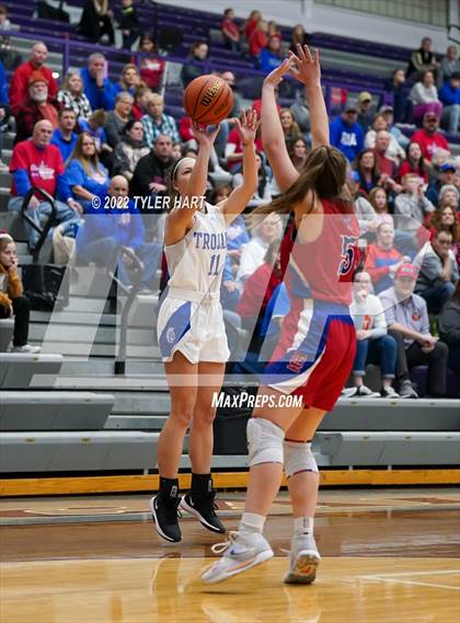 Thumbnail 3 in Indian Creek vs. Indianapolis Bishop Chatard (IHSAA 3A Regional Championship) photogallery.