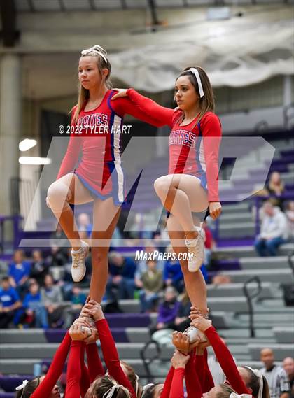 Thumbnail 2 in Indian Creek vs. Indianapolis Bishop Chatard (IHSAA 3A Regional Championship) photogallery.
