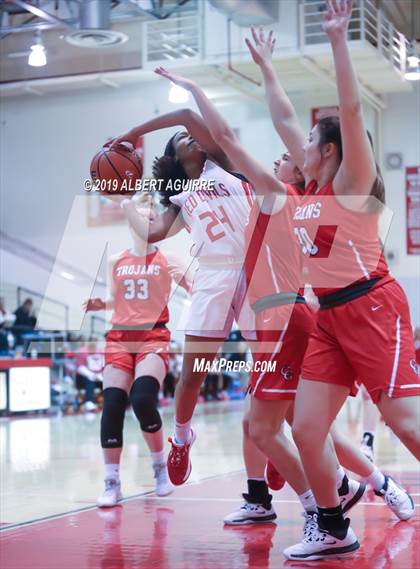 Thumbnail 2 in Center Grove @ Pike photogallery.