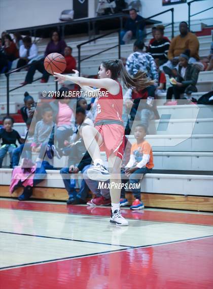 Thumbnail 2 in Center Grove @ Pike photogallery.
