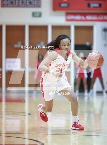Thumbnail 3 in Center Grove @ Pike photogallery.
