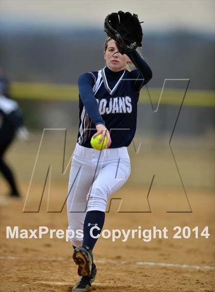 Thumbnail 1 in Chambersburg @ Central Dauphin photogallery.