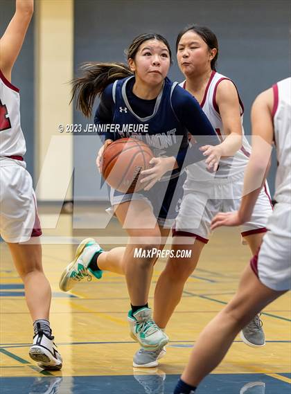 Thumbnail 2 in Lowell vs. Carlmont photogallery.