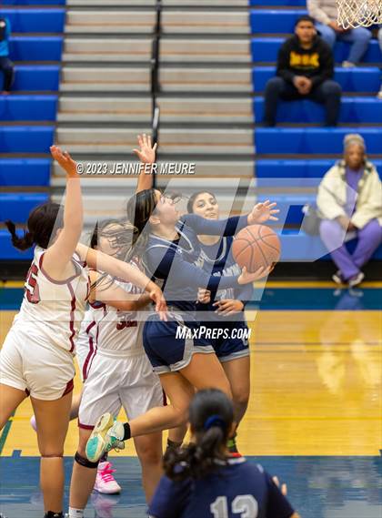 Thumbnail 3 in Lowell vs. Carlmont photogallery.