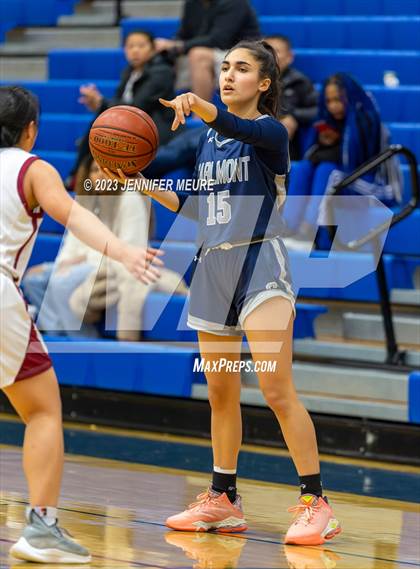 Thumbnail 2 in Lowell vs. Carlmont photogallery.